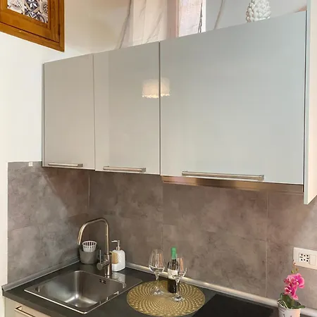 Apartment Easy San Pietro *