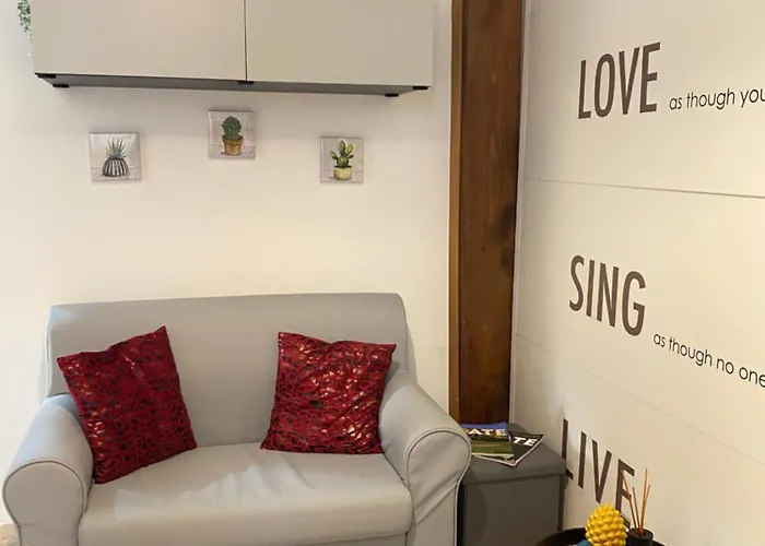 Easy San Pietro 아파트 *